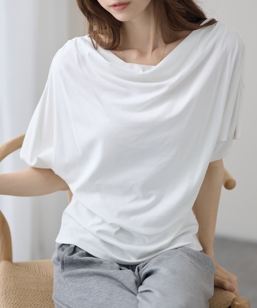 DAYRA(デイラ)の「ドレープ オープンショルダー ドルマン 半袖 カットソー(Tシャツ/カットソー・レディース・ホワイト/ブラック/グレー・FREE)」の17枚目の写真
