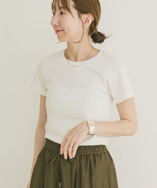 ITEMS URBANRESEARCH（アイテムズ アーバンリサーチ）の「コンパクトTシャツ（Tシャツ/カットソー・レディース・ライトピンク/チャコールグレー/ベージュ/ホワイト・FREE）」の5枚目の写真