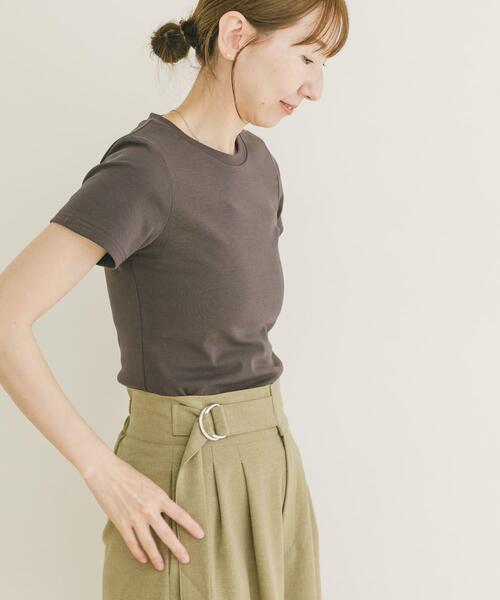 ITEMS URBANRESEARCH（アイテムズ アーバンリサーチ）の「コンパクトTシャツ（Tシャツ/カットソー・レディース・ライトピンク/チャコールグレー/ベージュ/ホワイト・FREE）」の9枚目の写真
