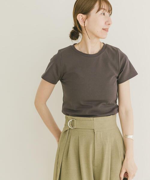 ITEMS URBANRESEARCH（アイテムズ アーバンリサーチ）の「コンパクトTシャツ（Tシャツ/カットソー・レディース・ライトピンク/チャコールグレー/ベージュ/ホワイト・FREE）」の10枚目の写真