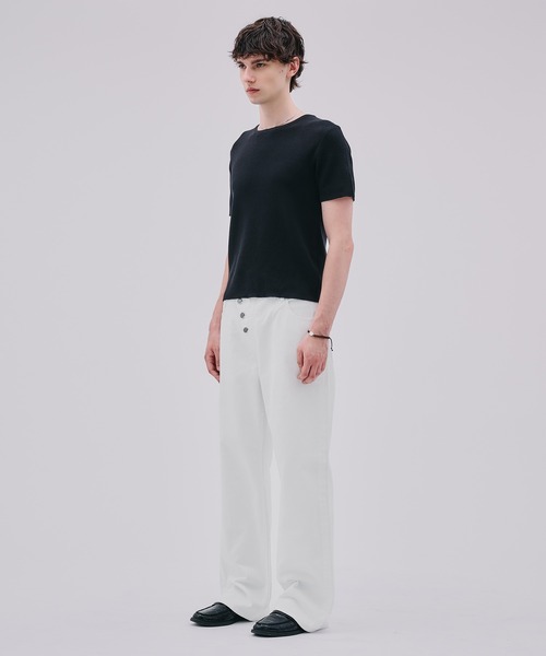 Regen Glanz(レーゲングランツ)の「asymmetric button straight denim pants / アシンメトリーボタンストレートデニムパンツ(デニムパンツ・メンズ・ブラック/ライトホワイト・LARGE/SMALL/MEDIUM)」の3枚目の写真