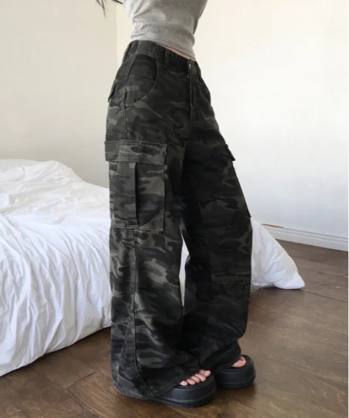 gossip!ロサンゼルス(ゴシップロサンゼルス)の「【Y2Kガーリー】 迷彩柄デニムパンツ(デニムパンツ・レディース・カモフラージュ・S/M)」の19枚目の写真