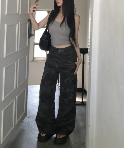 gossip!ロサンゼルス(ゴシップロサンゼルス)の「【Y2Kガーリー】 迷彩柄デニムパンツ(デニムパンツ・レディース・カモフラージュ・S/M)」の20枚目の写真