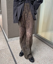 Ameri（アメリ）の「MEDI TEXTURE MIX LACE SEMI FLARE PANTS（その他パンツ）」