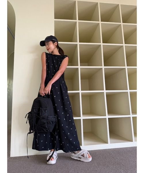 TRUNC(トランクエイティーエイト)の「Smooth Rib Embroidery Dress / スムースリブエンブロイダリードレス(ワンピース・レディース・ブラック/アイボリー・FREE)」の9枚目の写真