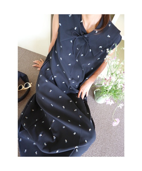 TRUNC(トランクエイティーエイト)の「Smooth Rib Embroidery Dress / スムースリブエンブロイダリードレス(ワンピース・レディース・ブラック/アイボリー・FREE)」の17枚目の写真
