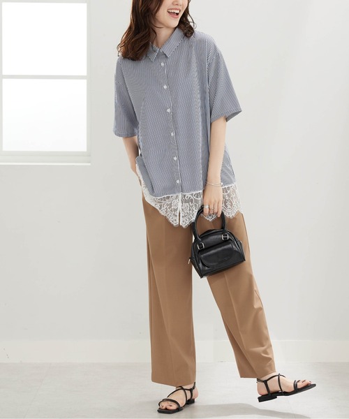BELLUNA PLUS（ベルーナ）の「裾レースデザインシャツチュニック（チュニック・レディース・ネイビー系/ブルー系・LARGE/MEDIUM/X-LARGE）」の6枚目の写真