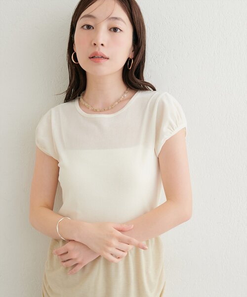 natural couture(ナチュラルクチュール)の「パフキャップスリーブT(Tシャツ/カットソー・レディース・ブラック/グレー/オフホワイト/ブラウン・FREE)」の8枚目の写真