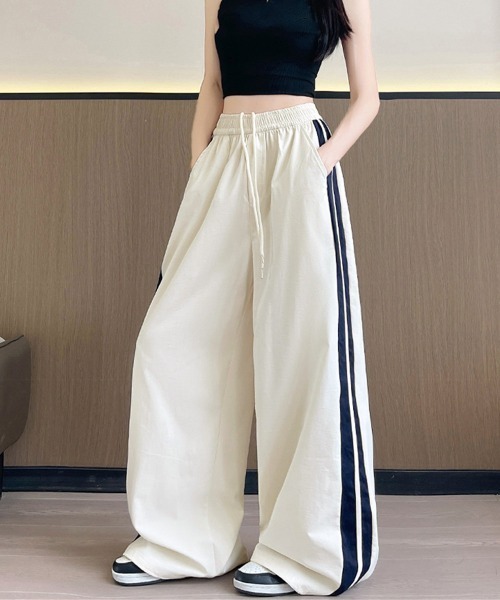 Miniministore(ミニミニストア)の「ワイドパンツ 配色 サイドライン 春夏(スラックス・レディース・アイボリー/ネイビー/ライトブルー/ベビーピンク・M/L)」の2枚目の写真
