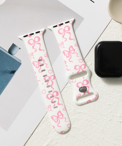 emonique(エモニーク)の「シリコン製 リボン柄 ハート柄 アップルウォッチバンド Apple Watch バンド【38mm/40mm/41mm 対応】(デジタル腕時計・レディース・ピンク/ローズ/C/ブルー/B/ブラック/D/A・38)」の3枚目の写真