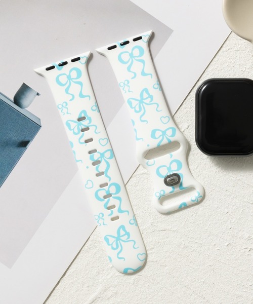 emonique(エモニーク)の「シリコン製 リボン柄 ハート柄 アップルウォッチバンド Apple Watch バンド【38mm/40mm/41mm 対応】(デジタル腕時計・レディース・ピンク/ローズ/C/ブルー/B/ブラック/D/A・38)」の2枚目の写真