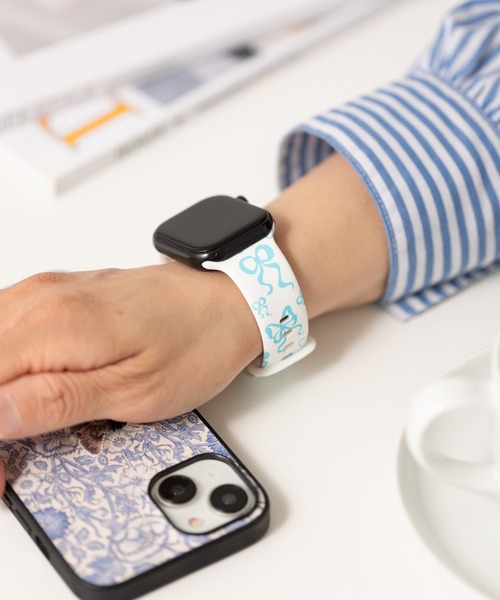 emonique(エモニーク)の「シリコン製 リボン柄 ハート柄 アップルウォッチバンド Apple Watch バンド【38mm/40mm/41mm 対応】(デジタル腕時計・レディース・ピンク/ローズ/C/ブルー/B/ブラック/D/A・38)」の10枚目の写真