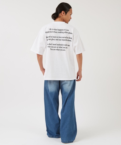 En serio TOKYO(エンソリオトーキョー)の「【SIDEWAYSTANCE】Our-life-is-our-art半袖Tシャツ 70784(Tシャツ/カットソー・メンズ・ブラック/ホワイト・X-LARGE/SMALL/LARGE/MEDIUM)」の6枚目の写真