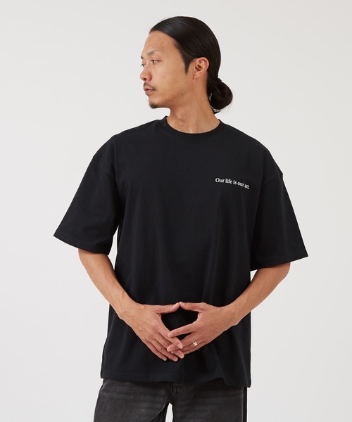 En serio TOKYO(エンソリオトーキョー)の「【SIDEWAYSTANCE】Our-life-is-our-art半袖Tシャツ 70784(Tシャツ/カットソー・メンズ・ブラック/ホワイト・X-LARGE/SMALL/LARGE/MEDIUM)」の8枚目の写真