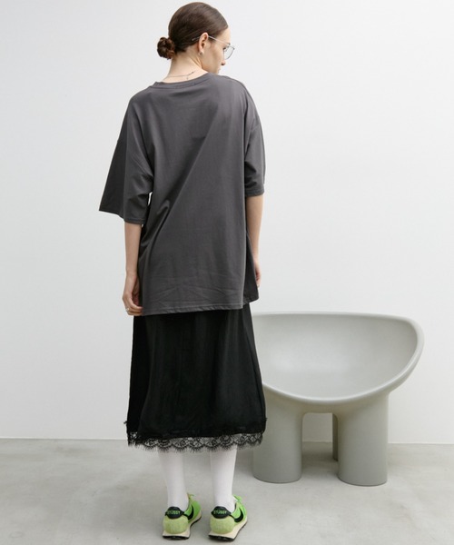 Auntie Rosa Holiday(アンティローザホリデー)の「グラフィックフォトTEE(Tシャツ/カットソー・レディース・オフホワイト/ブルー/グレー・FREE)」の20枚目の写真