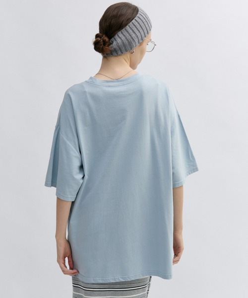 Auntie Rosa Holiday(アンティローザホリデー)の「グラフィックフォトTEE(Tシャツ/カットソー・レディース・オフホワイト/ブルー/グレー・FREE)」の7枚目の写真