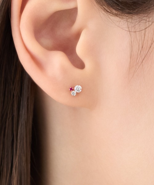 4℃（ヨンドシー）の「【7月誕生石】K10ピンクゴールド ルビー ピアス（ピアス（両耳用）・レディース・ピンクゴールド・FREE）」の4枚目の写真