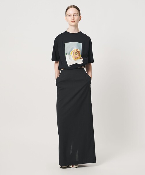 AEWEN MATOPH(イウエン マトフ)の「<Kei Sakakura for AEWEN MATOPH>フォトTシャツ Tulip on body(Tシャツ/カットソー・レディース・ブラック/ホワイト・FREE)」の6枚目の写真