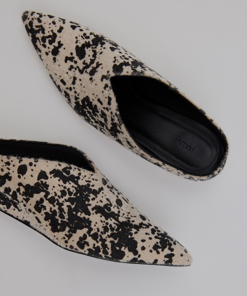 Ameri（アメリ）の「POINTED TOE WEDGE SOLE MULES（サンダル・レディース・ブラック/マルチ・LARGE/MEDIUM/SMALL）」の4枚目の写真