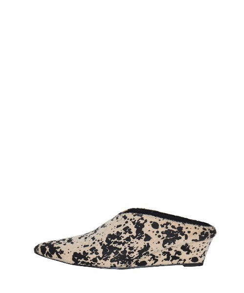 Ameri（アメリ）の「POINTED TOE WEDGE SOLE MULES（サンダル・レディース・ブラック/マルチ・LARGE/MEDIUM/SMALL）」の13枚目の写真