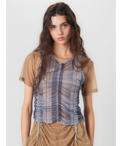 ELCHELE(エルチェレ)の「FILMY SHIRRING TOP(Tシャツ/カットソー・レディース・ライトグレー/ベージュ・FREE)」の10枚目の写真