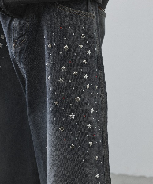Shoowtime(ショウタイム)の「Rhinestone Baggy Denim Shorts / ラインストーンバギーデニムショーツ(デニムパンツ・メンズ・ライトブルー・MEDIUM/LARGE/X-LARGE)」の15枚目の写真