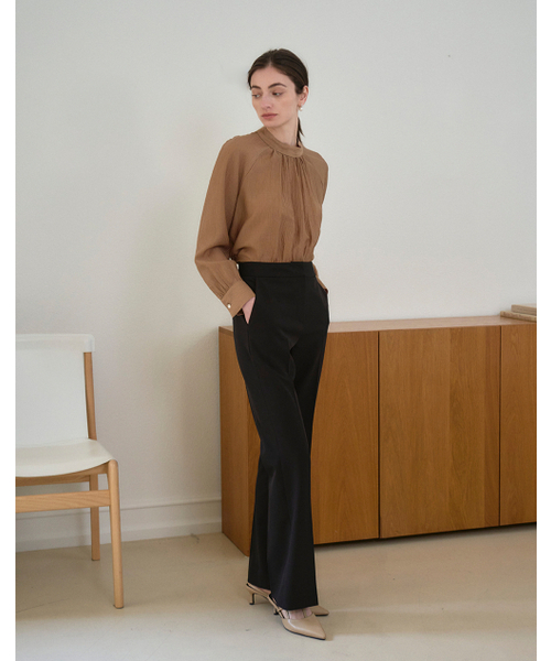 GIEMAR(ジエマル)の「セミブーツカットスラックス ブラック(スラックス・レディース・その他・SMALL/MEDIUM)」の6枚目の写真