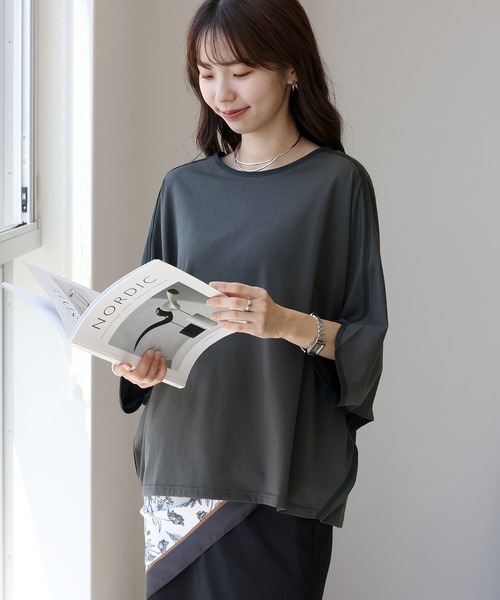 Aletta vita(アレッタビータ)の「機能素材T/C天竺ドルマンプルオーバー(Tシャツ/カットソー・レディース・チャコール/アイボリー・FREE)」の4枚目の写真