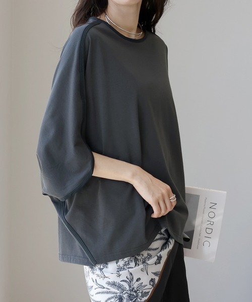 Aletta vita(アレッタビータ)の「機能素材T/C天竺ドルマンプルオーバー(Tシャツ/カットソー・レディース・チャコール/アイボリー・FREE)」の3枚目の写真