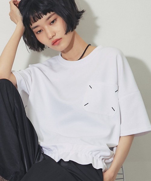 ANOTHER S(アナザーエス)の「配色ステッチポケット 前ギャザープルオーバー(Tシャツ/カットソー・レディース・ブラック/ホワイト/ベージュ/ブラウン・FREE)」の1枚目の写真