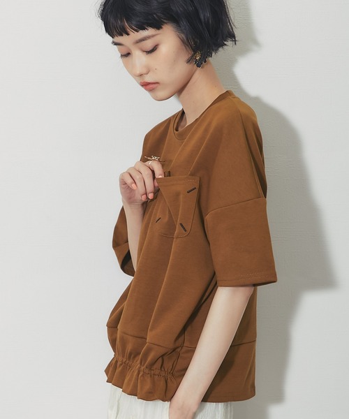 ANOTHER S(アナザーエス)の「配色ステッチポケット 前ギャザープルオーバー(Tシャツ/カットソー・レディース・ブラック/ホワイト/ベージュ/ブラウン・FREE)」の9枚目の写真