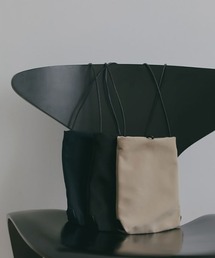 ETRE TOKYO（エトレトウキョウ）の「ドローストリングミニポーチ（ショルダーバッグ）」