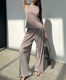 ノースリーブトップスパンツセットアップ