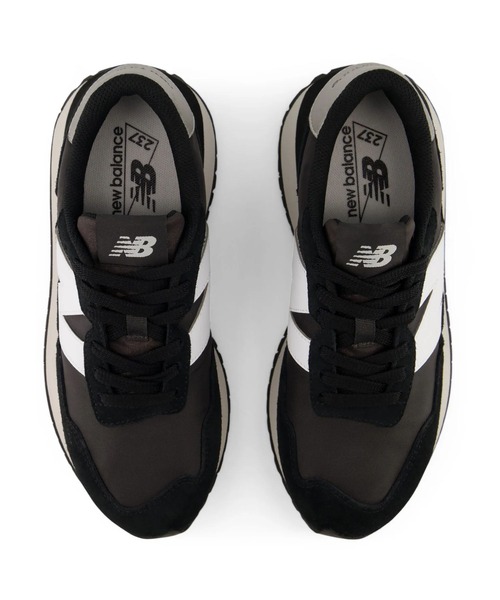 NEW BALANCE(ニューバランス)の「ニューバランス new balance NB W2372VM W23731P(スニーカー・レディース・ホワイト×シルバー/ブラック×シルバー・22.5cm/23.0cm/23.5cm/24.0cm/24.5cm)」の11枚目の写真