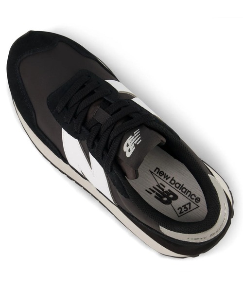 NEW BALANCE(ニューバランス)の「ニューバランス new balance NB W2372VM W23731P(スニーカー・レディース・ホワイト×シルバー/ブラック×シルバー・22.5cm/23.0cm/23.5cm/24.0cm/24.5cm)」の14枚目の写真