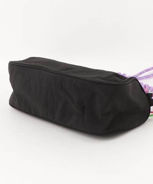LETee(レティー)の「カラフルロープが主役!コンパクトなのに存在感抜群のミニショルダーバッグ(ショルダーバッグ・レディース・ブラック/アイボリー/グレー/パープル・FREE)」の8枚目の写真