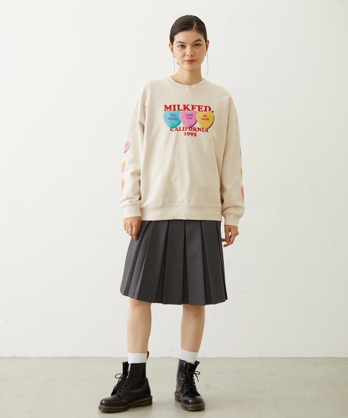 MILKFED.(ミルクフェド)の「SWEETHEARTS CANDY SWEAT TOP(スウェット・レディース・アッシュ/オフホワイト/ライトパープル・L/M)」の13枚目の写真