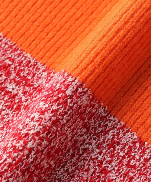 ZUCCa(ズッカ)の「COLOR BLOCK ACCESSORY / ストール(ストール/ショール・レディース・レッド/グレー/ライトブルー・FREE)」の5枚目の写真