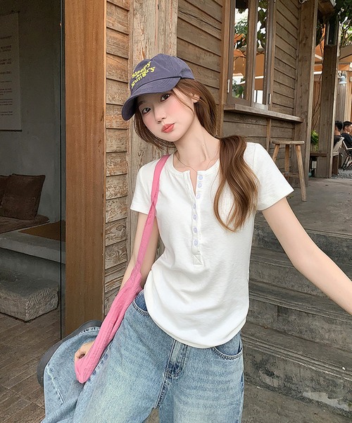Girly Doll(ガーリードール)の「ヘンリーネックベーシックTシャツ(その他トップス・レディース・ホワイト/ブラック/ピンク・M/L)」の9枚目の写真
