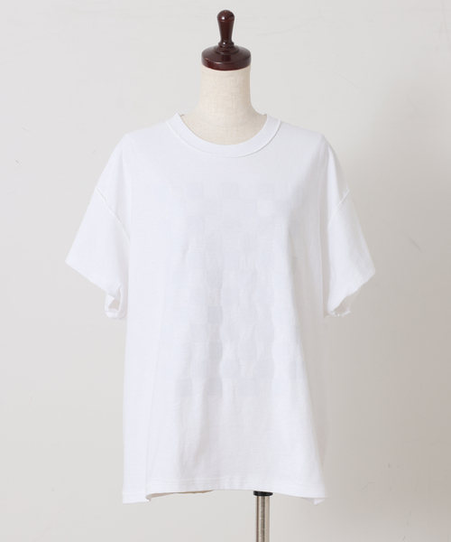 JOURNAL STANDARD LUXE(ジャーナルスタンダード ラックス)の「MATEY's プリントT(チェッカー)(Tシャツ/カットソー・レディース・ライトグレー/ホワイト・FREE)」の4枚目の写真