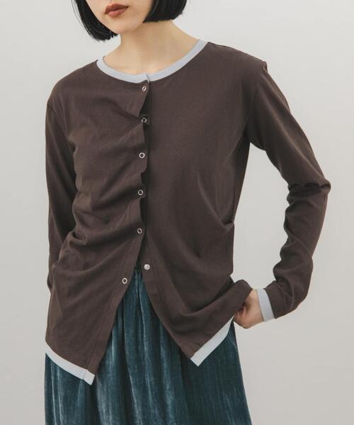 KBF(ケイビーエフ)の「バイカラーアシメタックトップス(Tシャツ/カットソー・レディース・オートミール/ブラウン/グレー・ONE)」の3枚目の写真