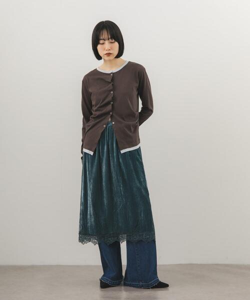 KBF(ケイビーエフ)の「バイカラーアシメタックトップス(Tシャツ/カットソー・レディース・オートミール/ブラウン/グレー・ONE)」の11枚目の写真