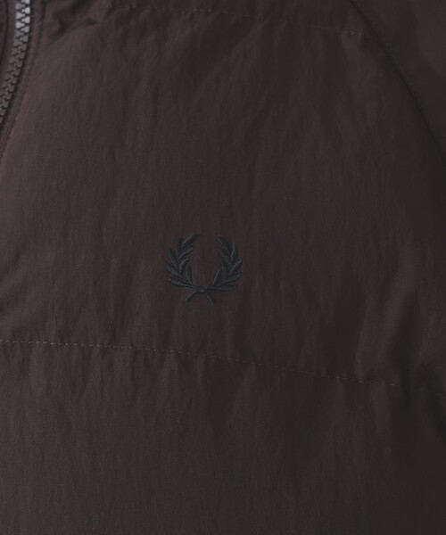 FRED PERRY(フレッドペリー)の「【別注】FRED PERRY / パデッド ジャケット(ブルゾン・レディース・ダークブラウン・10)」の7枚目の写真