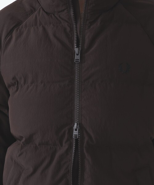FRED PERRY(フレッドペリー)の「【別注】FRED PERRY / パデッド ジャケット(ブルゾン・レディース・ダークブラウン・10)」の9枚目の写真