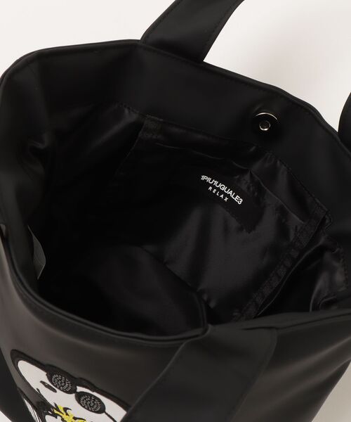 1PIU1UGUALE3  RELAX （ウノピゥウノウグァーレトレ リラックス）の「【1PIU1UGUALE3 RELAX】SNOOPY & WOODSTOCK LINESTONE BAG（ショルダーバッグ・メンズ・ブラック・FREE）」の4枚目の写真