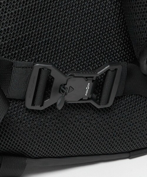 OAKLEY(オークリー)の「<OAKLEY>ラチチュード スリング パック(ショルダーバッグ・メンズ・ブラック・FREE)」の16枚目の写真