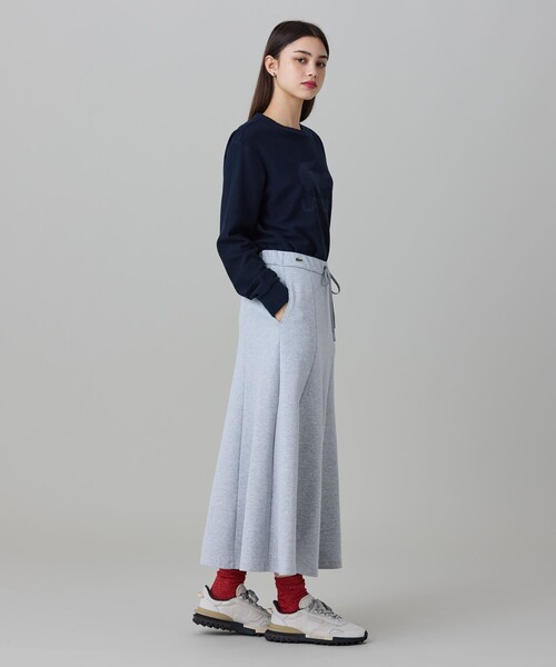 LACOSTE(ラコステ)の「ダブルフェイス マーメイドスカート(スカート・レディース・ダークネイビー/ライトグレー・40/34/38/36)」の3枚目の写真