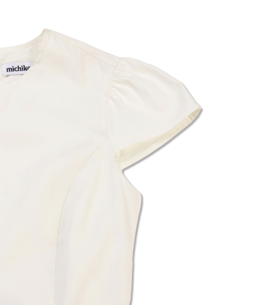 MICHIKO LONDON(ミチコ ロンドン)の「スカーフラップドレスクリームアイボリー(ワンピース・レディース・その他・SMALL/MEDIUM)」の3枚目の写真