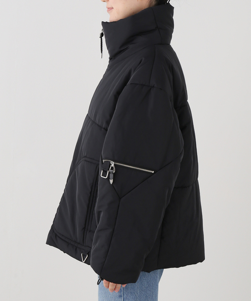 TOGA TOO(トーガトゥ)の「TOGA TOO/トーガトゥ Padded jacket ジャケット(その他アウター・レディース・ブラック・MEDIUM)」の2枚目の写真