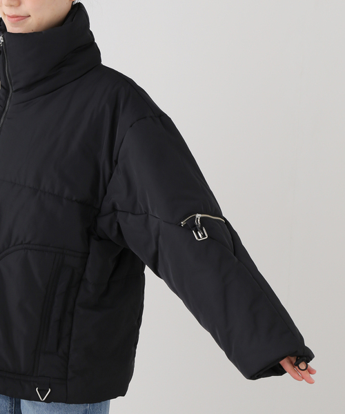 TOGA TOO(トーガトゥ)の「TOGA TOO/トーガトゥ Padded jacket ジャケット(その他アウター・レディース・ブラック・MEDIUM)」の4枚目の写真